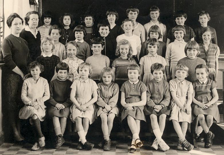 filles 196..jpg